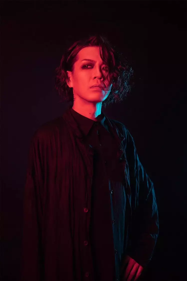 Bassist  HISAYOSHI